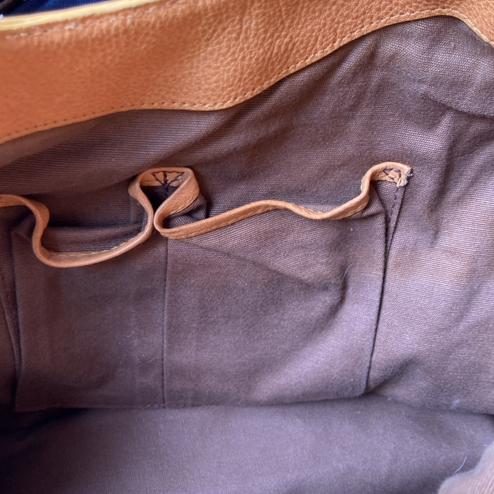 Lockheart Leather Bag Convertible - Picture 10 of 12